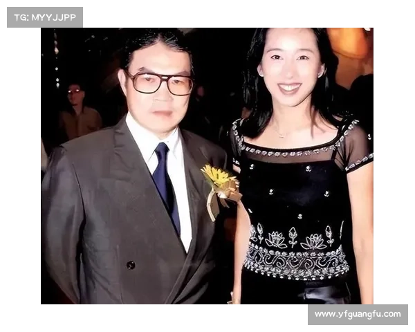 买提江 “金手指” 争议升级:离婚声明难平舆论风波 买提江 “金手指” 争议升级:离婚声明难平舆论风波